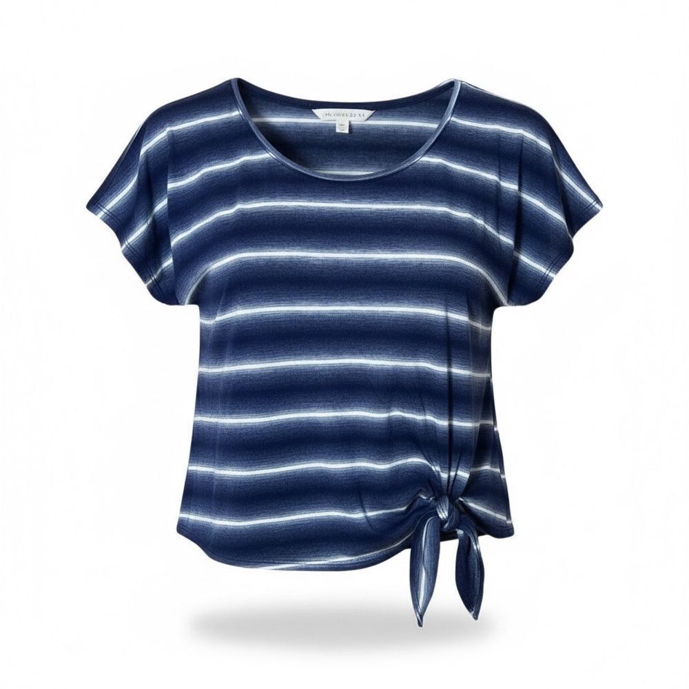 ‎Scoop Neck Front Tie Top